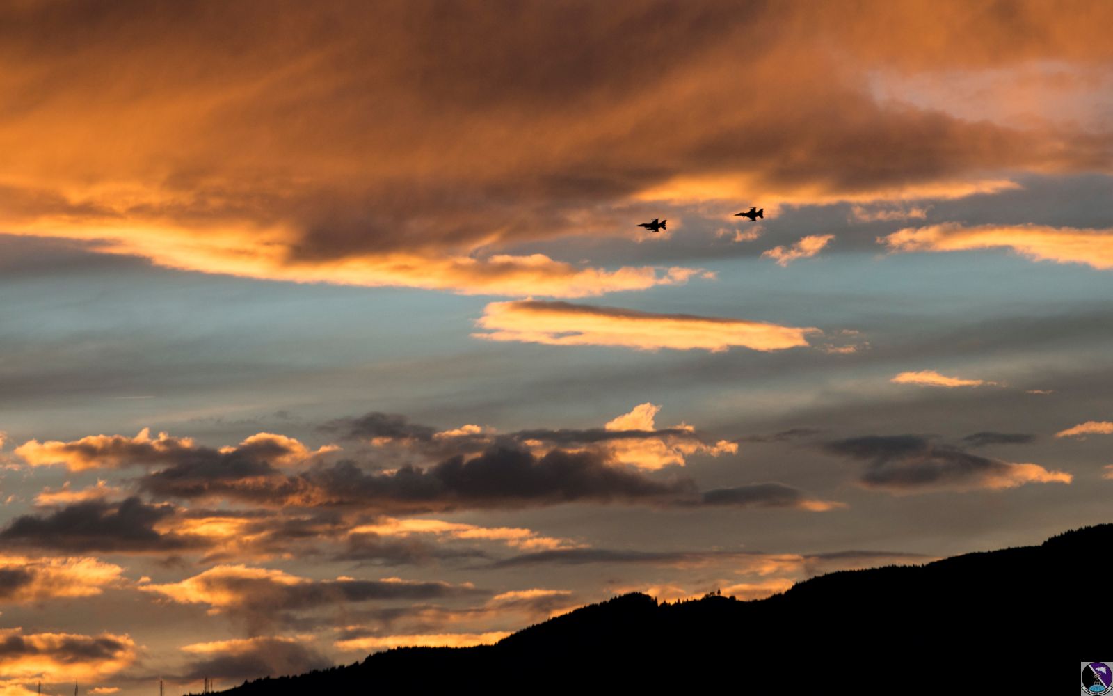 Birds of a feather: F-16s train over Aviano skies